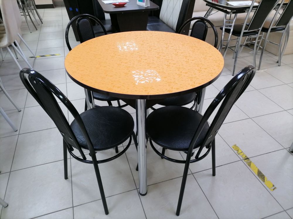 Стол обеденный круг Цветы манго/4390.00